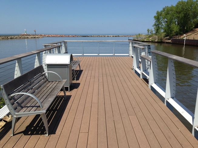 Fishing Pier at Lakefront Park
